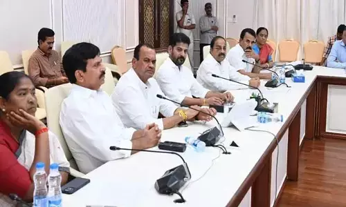 తెలంగాణలో మంత్రివర్గ విస్తరణకు ముహూర్తం ఫిక్స్