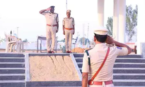 అప్రమత్తతతో విధులు నిర్వహించాలి: మెదక్ డీఎస్పీ