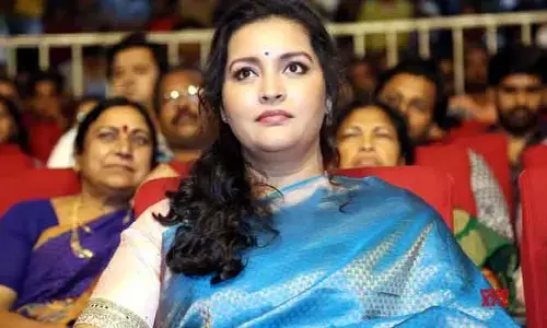 మెగాస్టార్‌ను కలిసిన రేణు దేశాయ్.. నెట్టింట ఎమోషనల్ పోస్ట్