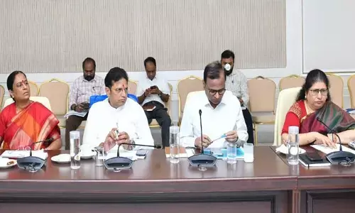 కాళేశ్వరంలో సరస్వతీ అంత్య పుష్కరాలు.. ప్రభుత్వం పకడ్బందీ ఏర్పాట్లు: అధికారుల సమీక్ష