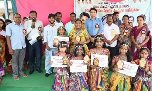 విద్యార్థుల్లో సృజనాత్మకత వెలికితీసేలా విద్యాబోధన