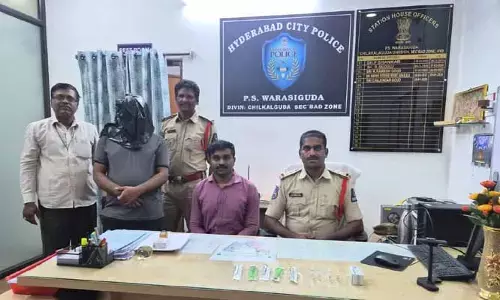 ఇంట‌ర్ ఫెయిల్.. ఏడాదిగా డాక్ట‌ర్ గా చ‌లామ‌ణి..!