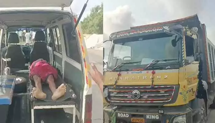 కాకినాడలో ఘోర రోడ్డు ప్రమాదం.. నలుగురు మృతి కాకినాడలో ఘోర రోడ్డు ప్రమాదం.. నలుగురు మృతి