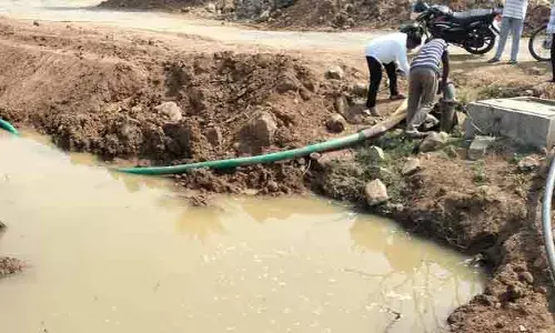 మిషన్ భగీరథ నీళ్లు మళ్లిస్తే చర్యలు తప్పవు: ఏఈ రామకృష్ణ