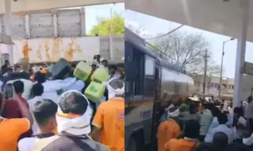 మహారాష్ట్రలో ఇంధన కొరత.. పెట్రోల్ బంక్ వద్ద పొట్టు పొట్టు కొట్టుకున్న ప్రజలు!