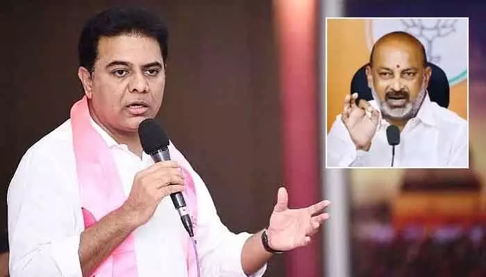కేంద్ర మంత్రి బండి సంజయ్ని బర్తరఫ్ చేయాల్సిందే.. మాజీ మంత్రి కేటీఆర్ డిమాండ్ కేంద్ర మంత్రి బండి సంజయ్ని బర్తరఫ్ చేయాల్సిందే.. మాజీ మంత్రి కేటీఆర్ డిమాండ్