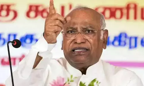 ఎన్నికల కోసమే ఇంధన ధరల పెంపును దాచారు: మల్లికార్జున ఖర్గే ఫైర్