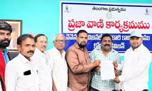 గడి స్థలాల్లో అక్రమాలకు చెక్ పెట్టాలని ఆర్డీవోకు వినతి