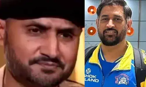 ధోనికి భార‌త మాజీ క్రికెట‌ర్ వార్నింగ్.. నేనే మెడలు పట్టి !