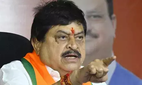 కేటీఆర్ అబద్ధపు ప్రచారాన్ని నమ్మొద్దు.. బీజేపీ చీఫ్ రాంచందర్ రావు కీలక వ్యాఖ్యలు
