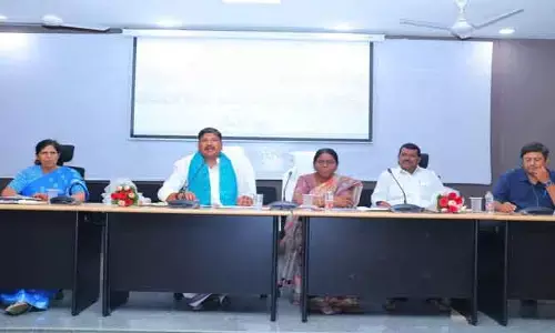నకిలీ విత్తనాలు అమ్మితే..డీలర్లతో పాటుగా కంపెనీలపై చర్యలు