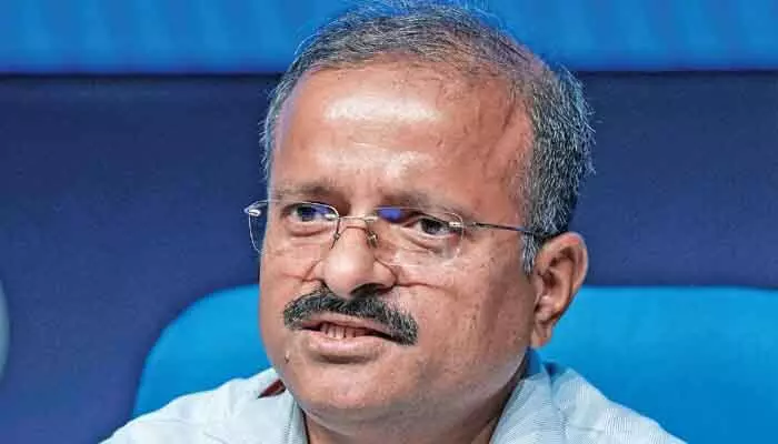 నీట్ పేపర్ లీక్ దుమారం.. పార్లమెంటరీ కమిటీ ముందుకు NTA చీఫ్ నీట్ పేపర్ లీక్ దుమారం.. పార్లమెంటరీ కమిటీ ముందుకు NTA చీఫ్