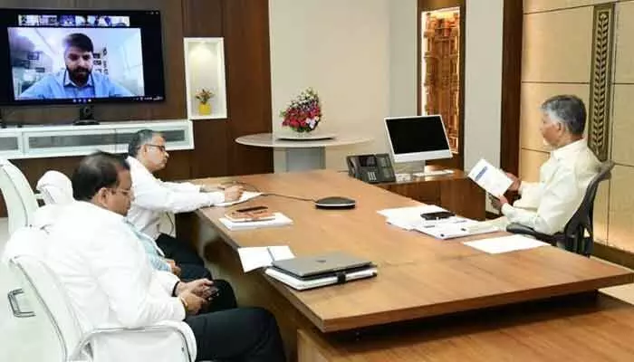 ఇంధనం పొదుపుపై సీఎం చర్యలు.. అధికారులకు కీలక ఆదేశాలు ఇంధనం పొదుపుపై సీఎం చర్యలు.. అధికారులకు కీలక ఆదేశాలు