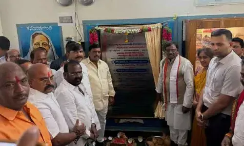 బాలికల విద్యాభివృద్ధికి కేజీబీవీలదే కీలక పాత్ర :  మంత్రి గడ్డం వివేక్