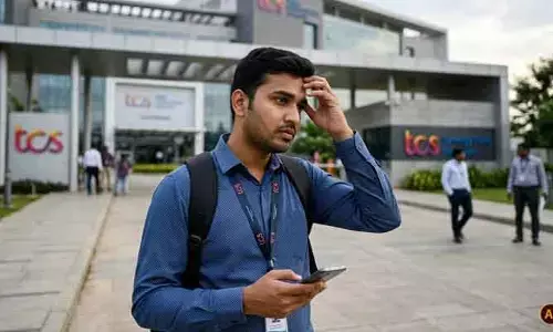అప్రైజల్ వేళ TCS ఉద్యోగులకు షాక్.. జీతాల్లో ఏకంగా రూ.3 వేలు కోత