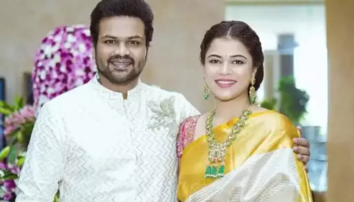 వచ్చే ఎన్నికల్లో నా భార్య 100% పోటీ చేస్తుంది: మంచు మనోజ్ ఆసక్తికర వ్యాఖ్యలు వచ్చే ఎన్నికల్లో నా భార్య 100% పోటీ చేస్తుంది: మంచు మనోజ్ ఆసక్తికర వ్యాఖ్యలు