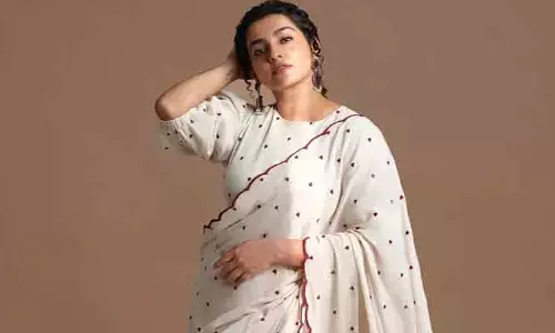 ఎంతపెద్ద సూపర్ స్టార్ అయినా సరే ఇండస్ట్రీలో మహిళలను చాలా ఈజీగా పక్కన పెట్టేస్తారు.. పార్వతి సంచలన వ్యాఖ్యలు