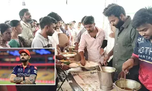 Virat Fans: రెండేళ్ల తర్వాత నగరానికి రాక.. కోహ్లీ పేరుతో అభిమానుల అన్నదానం