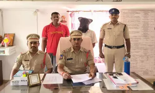 వరుస బైక్ చోరీలకు పాల్పడుతున్న వ్యక్తి అరెస్ట్.. నాలుగు బైకులు స్వాధీనం