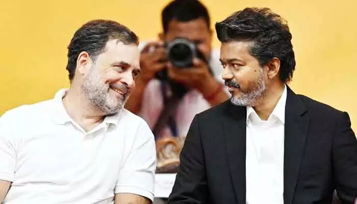 తమిళనాడు పాలిటిక్స్లో చారిత్రాత్మక ఘట్టం: 59 ఏళ్ల తర్వాత కేబినెట్లోకి కాంగ్రెస్ తమిళనాడు పాలిటిక్స్లో చారిత్రాత్మక ఘట్టం: 59 ఏళ్ల తర్వాత కేబినెట్లోకి కాంగ్రెస్