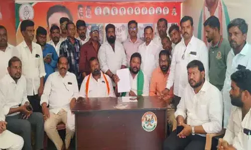 ఎమ్మెల్యే పై అసత్య ప్రచా రాలు మానుకో వాలి