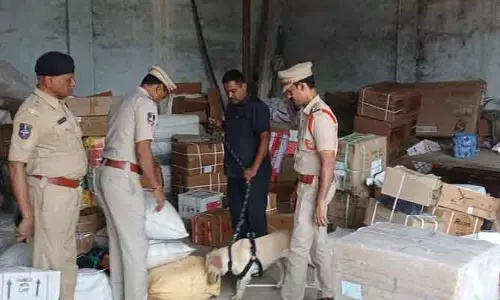 మత్తు పదార్థాల క్రయవిక్రయాలు చట్టవిరుద్ధం : సీఐ ఇజాజోద్దీన్