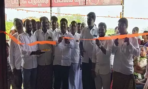 యువతకు వర్క్.. నిరుద్యోగానికి చెక్