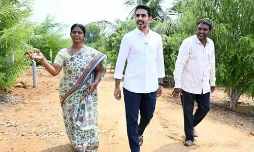 వాట్సాప్ కాల్ దూరంలోనే ఉంటా.. ఏ మ‌ద్దతైనా ఇస్తా: మంత్రి నారా లోకేష్