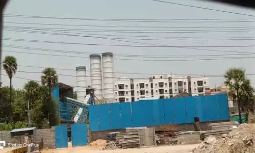 క్రషర్‌ ను కూల్చివేస్తాం