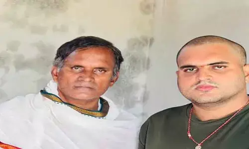 గుండంలో దూకి పూజారి, అతని కొడుకు ఆత్మహత్య