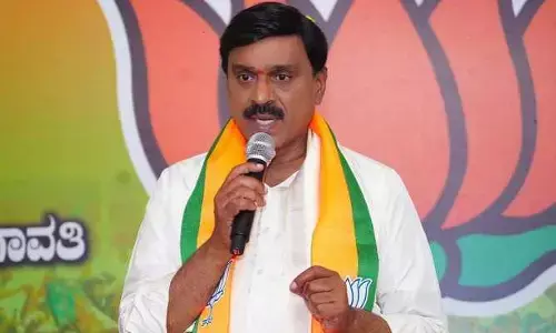 ఎస్ సార్, ఎస్ మేడం అనొద్దు జైశ్రీరామ్ అనాలి.. బీజేపీ ఎమ్మెల్యే సంచలన వ్యాఖ్యలు