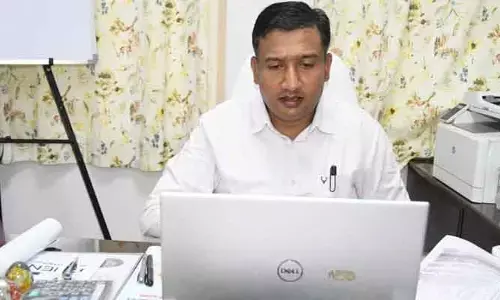 జొన్నల కొనుగోలు ప్రక్రియను వేగవంతం చేయాలి: కలెక్టర్ రాజర్షిషా