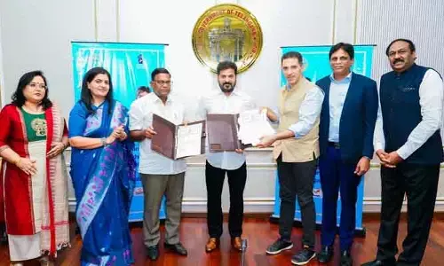 ప్రభుత్వ పాఠశాలల బలోపేతానికి కార్పొరేట్ చేయూత