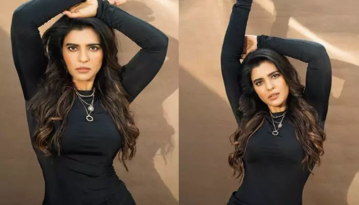 బ్లాక్ కలర్ డ్రెస్లో చేతులు పైకెత్తి స్టైలిష్ లుక్లో ఆకట్టుకున్న ఐశ్వర్య రాజేష్ బ్లాక్ కలర్ డ్రెస్లో చేతులు పైకెత్తి స్టైలిష్ లుక్లో ఆకట్టుకున్న ఐశ్వర్య రాజేష్