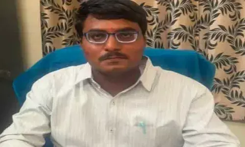 పెన్షన్ల కొరకు దరఖాస్తు చేసుకోండి:మున్సిపల్ కమిషనర్