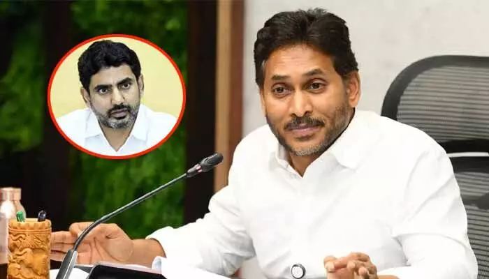 నారా లోకేశ్ను పదవి నుంచి తప్పించండి: వైఎస్ జగన్ సంచలన డిమాండ్ నారా లోకేశ్ను పదవి నుంచి తప్పించండి: వైఎస్ జగన్ సంచలన డిమాండ్