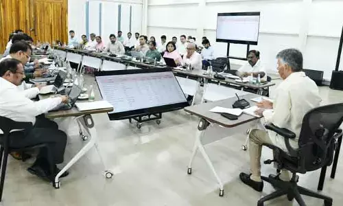సిటిజన్ సర్వీసెస్‌లో నో డిలే.. బిజినెస్ రూల్స్ మార్చడానికి సీఎం చంద్రబాబు గ్రీన్ సిగ్నల్