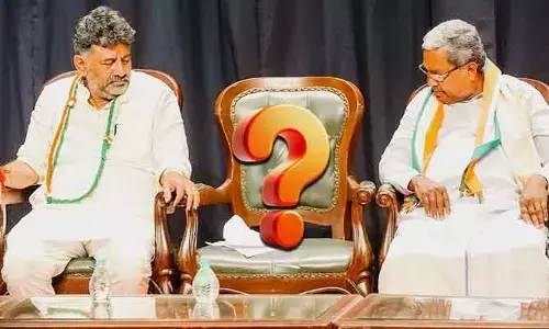 కర్ణాటక రాజకీయంలో పీక్స్‌కు చేరిన క్లైమాక్స్.. అధిష్టానం ఫార్ములా, నిర్ణయంపై ఉత్కంఠ!