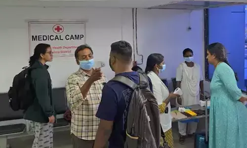 విజయవాడ విమానాశ్రయంలో ‘ఎబోలా’ వైరస్‌ స్క్రీనింగ్.. అప్రమత్తమైన ఏపీ సర్కార్!
