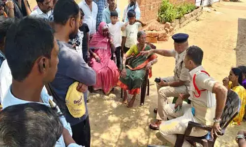 దారి దోపిడీ ఘటనపై డీఎస్పీ విచారణ