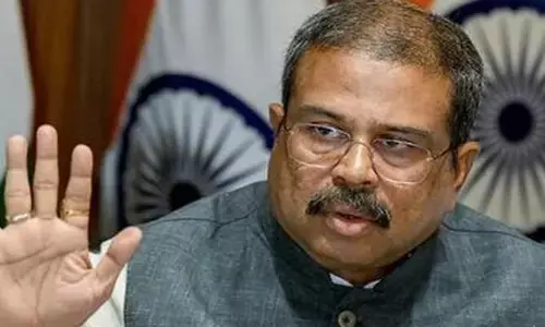 CBSE: సీబీఎస్ఈ చెల్లింపు సమస్యలపై కేంద్రం కీలక చర్యలు