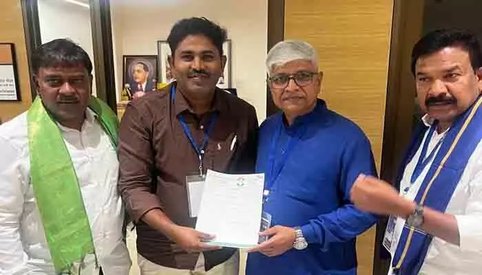 టీపీసీసీ ఎస్సీ సెల్ వైస్ చైర్మన్ గా చంద్రశేఖర్ టీపీసీసీ ఎస్సీ సెల్ వైస్ చైర్మన్ గా చంద్రశేఖర్