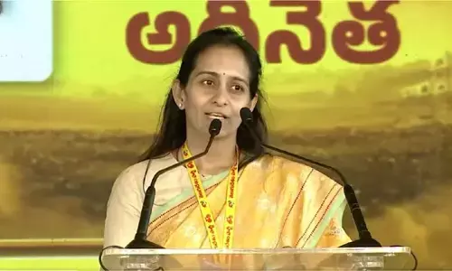 ఇతర ఇళ్లలో పిల్లలు.. టీడీపీ ఇళ్లలో యోధులు పుడతారు: ఎంపీ బైరెడ్డి శబరి హాట్ కామెంట్స్