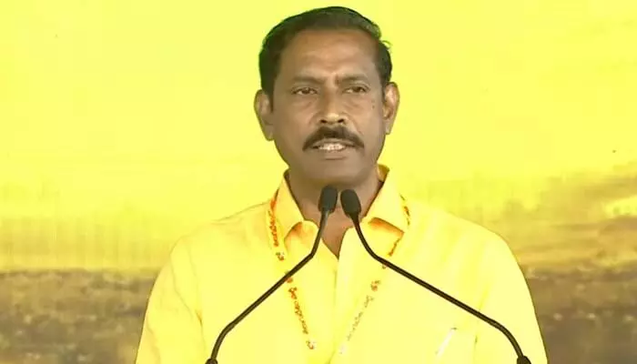 నామినేటెడ్ పదవుల భర్తీపై మహానాడులో స్టేట్ చీఫ్ కీలక వ్యాఖ్యలు నామినేటెడ్ పదవుల భర్తీపై మహానాడులో స్టేట్ చీఫ్ కీలక వ్యాఖ్యలు
