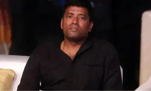 డైరెక్టర్‌గా మారానున్న సినిమాటోగ్రాఫర్ రత్నవేలు.. అలాంటి జోనర్ సినిమాతో ఎంట్రీ