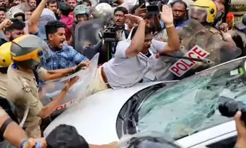 కేరళలో ఈడీ అధికారులపై దాడి కేసు.. ఎనిమిది మంది నిందితుల అరెస్ట్