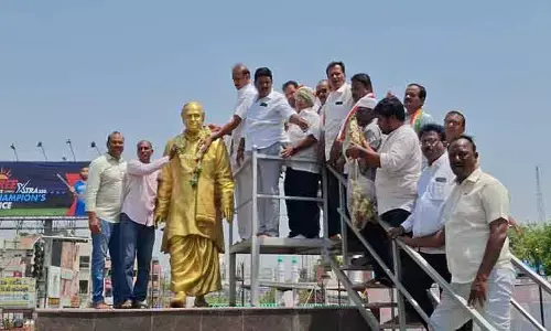 నిరాడంబ‌ర రాజ‌కీయ నాయ‌కుడిగా చొక్కారావుకు గుర్తింపు