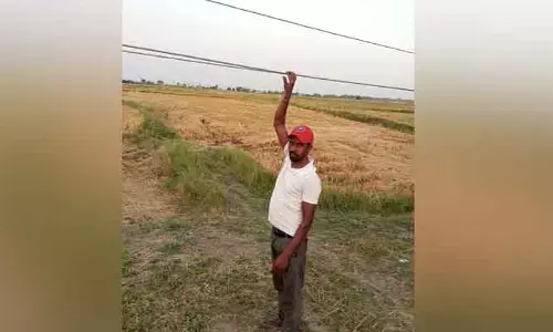 ప్రమాదమని తెలిసినా పట్టించుకోరా..!