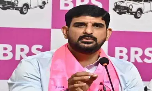 హుజూరాబాద్ లో నీటి క‌ట‌క‌ట‌..!