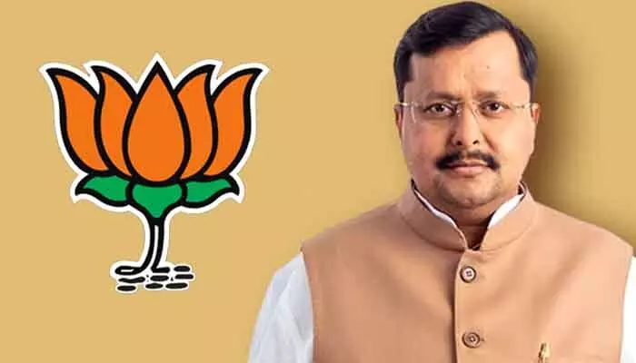 బీజేపీ మరో షాకింగ్ నిర్ణయం.. నాలుగు రాష్ట్రాల అధ్యక్షుల మార్పు బీజేపీ మరో షాకింగ్ నిర్ణయం.. నాలుగు రాష్ట్రాల అధ్యక్షుల మార్పు